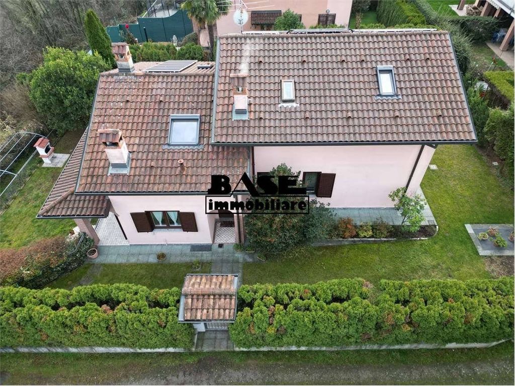 Casa – Casnate Con Bernate - Altro
