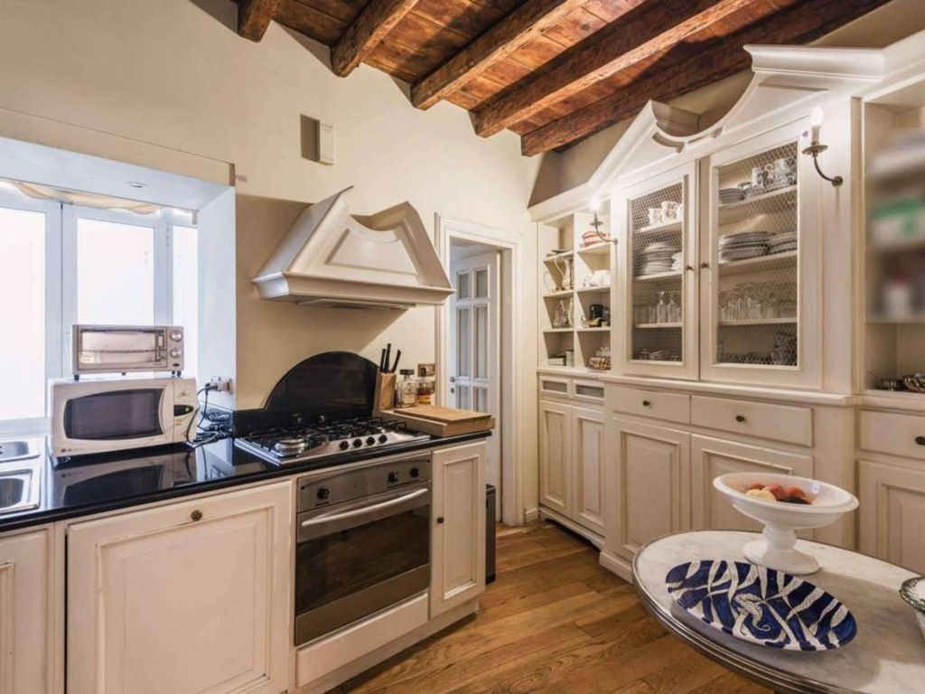 5 room luxury Flat for sale in via Angelo Brunetti, Rome, Latium - Vista 6