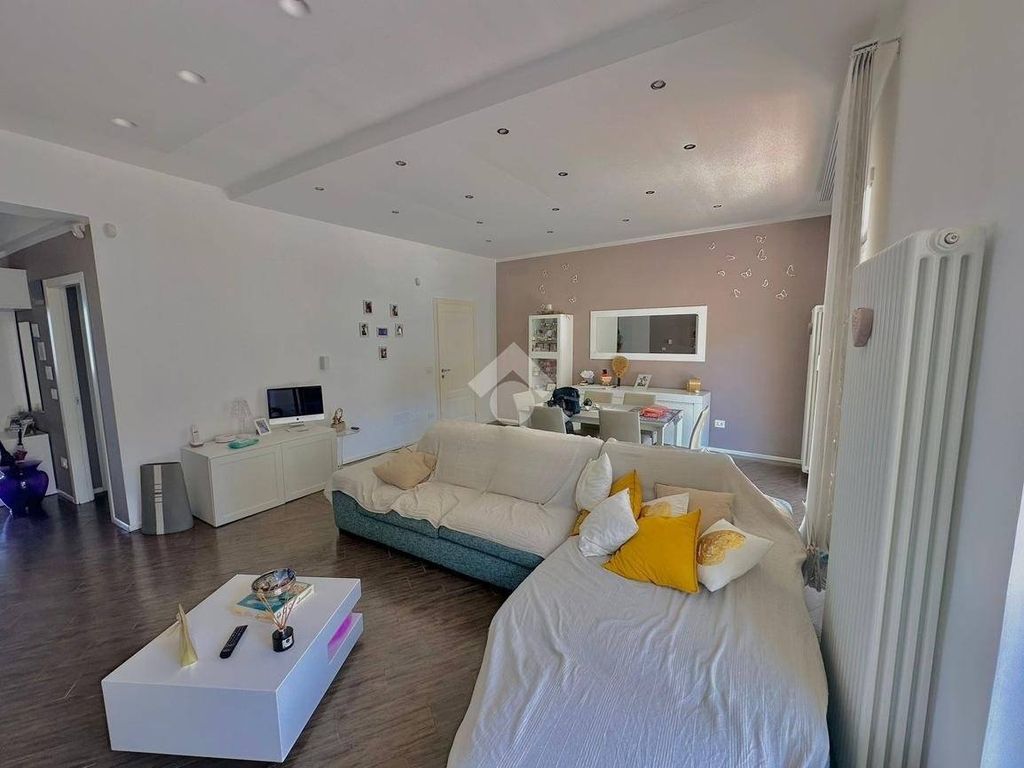 2 bedroom luxury Apartment for sale in Via domenico fontana, 109, Naples, Campania - View 6