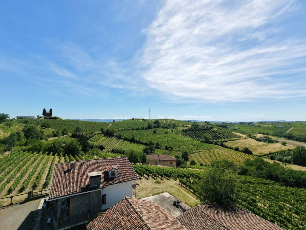 3 bedroom luxury Villa for sale in Nizza Monferrato, Italy - View 6