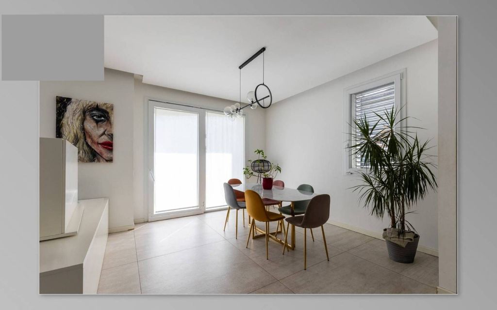 5 room luxury Villa for sale in Sovico, Italy - View 6