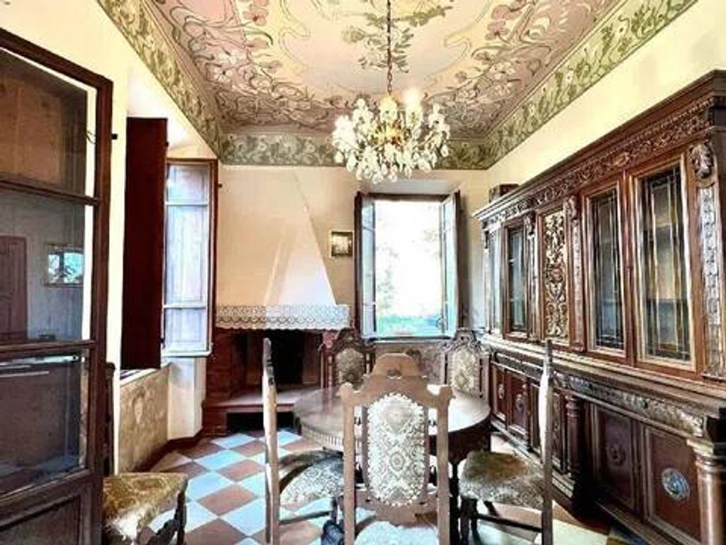 Casa – Camaiore, Vado - Altro