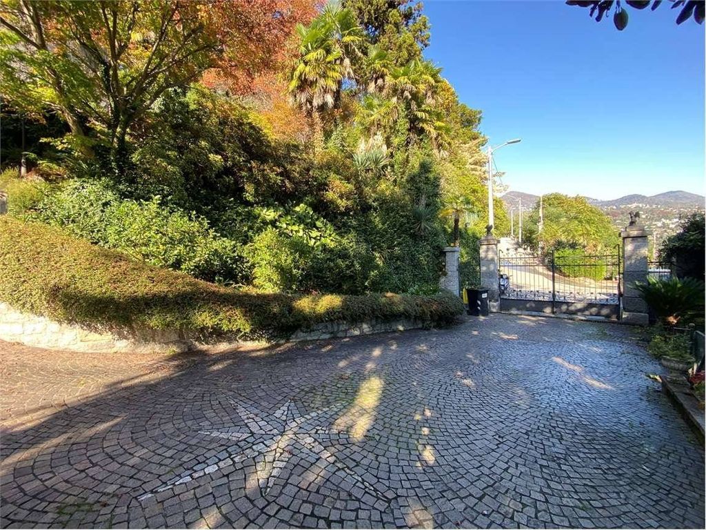 Luxury Villa for sale in via al Monterosso, Verbania, Piedmont - Vista 6
