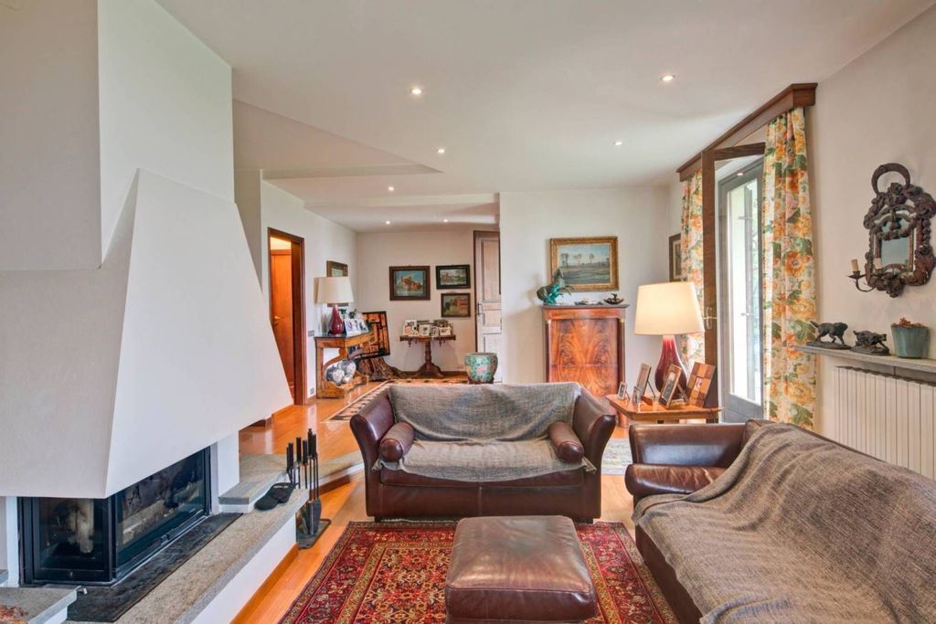 Luxury Villa for sale in Strada Belmonte, 3, Moncalieri, Province of Turin, Piedmont - View 6