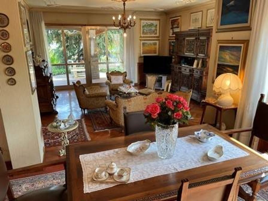 Luxury Villa for sale in Via Leon Battista Alberti, Carmagnola, Province of Turin, Piedmont - View 6