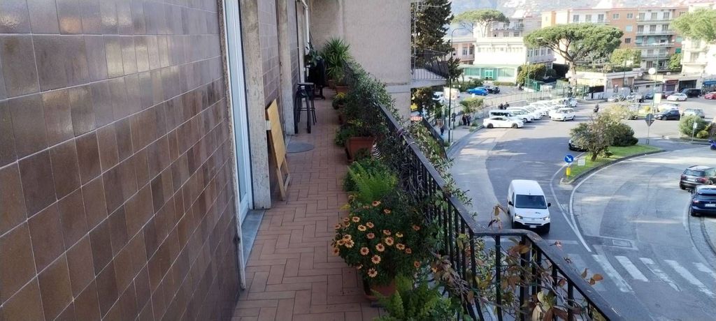 5 room luxury Flat for sale in Via Alessandro Manzoni, 3, Naples, Campania - Vista 6