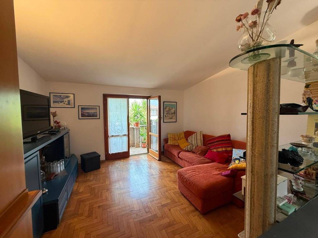 Casa – Roma, Casetta Mattei, Gianicolense - Altro