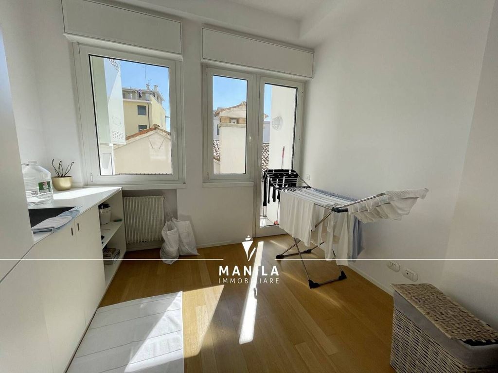 Apartment in Treviso - More