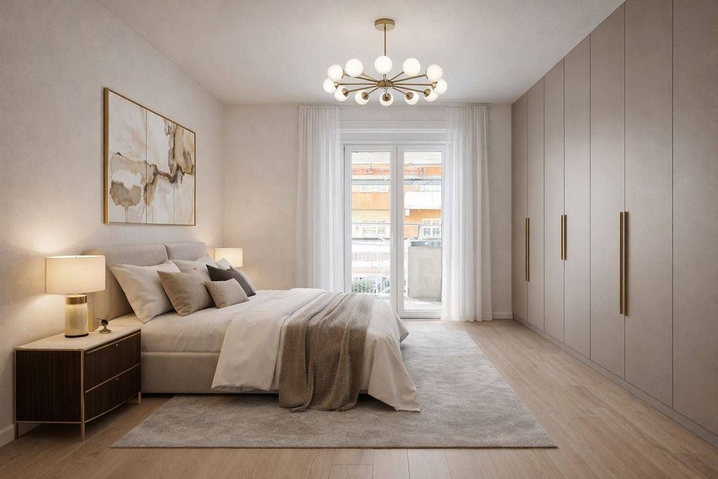 3 bedroom luxury Flat for sale in Piazza Lorenzo Ghiberti, Sesto Fiorentino, Tuscany - More