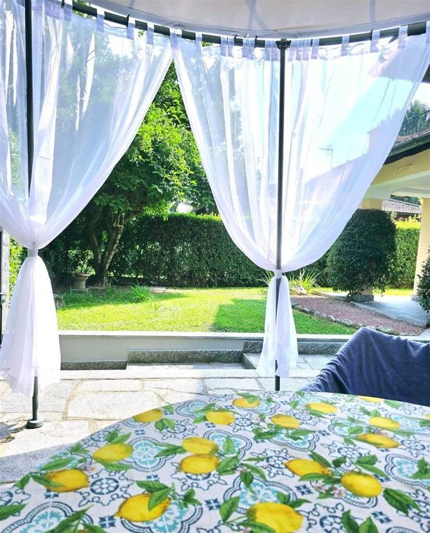 5 bedroom luxury Villa for sale in Dormelletto, Piedmont - More