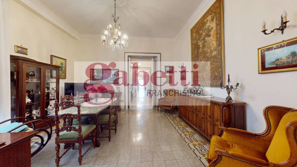 Luxury Apartment for sale in Vico Santo Spirito, Naples, Campania - Altro