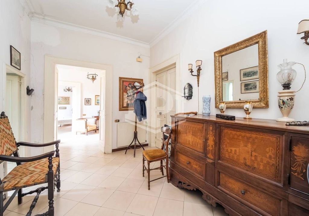 4 bedroom luxury Flat for sale in Via Giacomo Piscicelli, 1/E, Naples, Campania - Altro