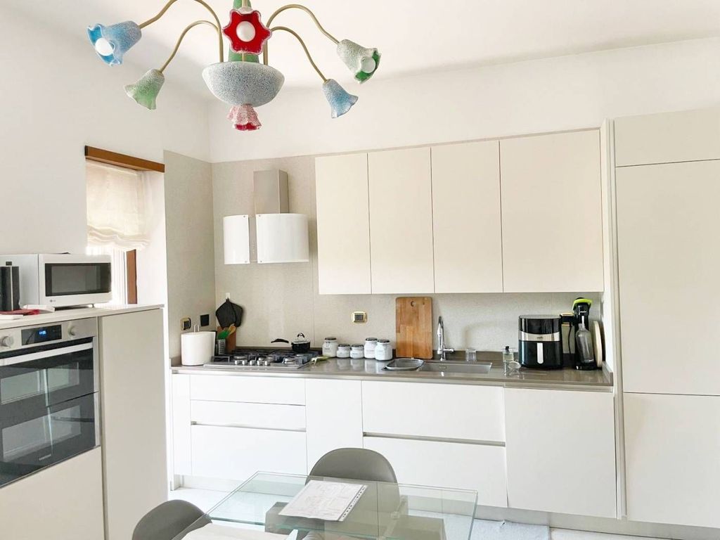 4 bedroom luxury Flat for sale in Via Ugo Ojetti, Rome, Latium - Altro