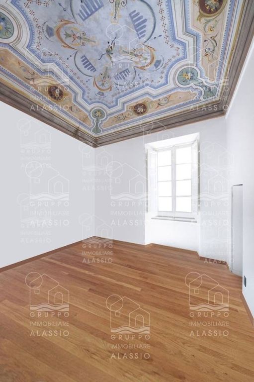 2 bedroom luxury Flat for sale in Via Torino, 25, 17021 Alassio SV, Italia, Alassio, Liguria - Altro