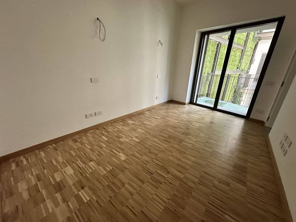 Luxury Flat for sale in Corso Campi, 17, Cremona, Lombardy - Altro