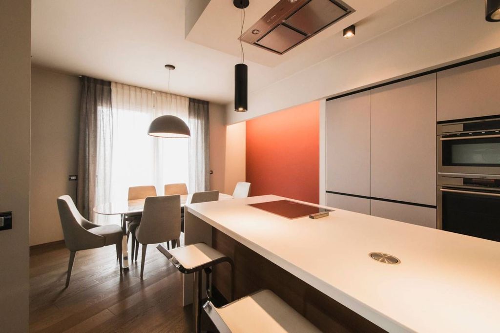 Luxury Apartment for sale in Corso Sempione, 215, Legnano, Milan, Lombardy - Altro