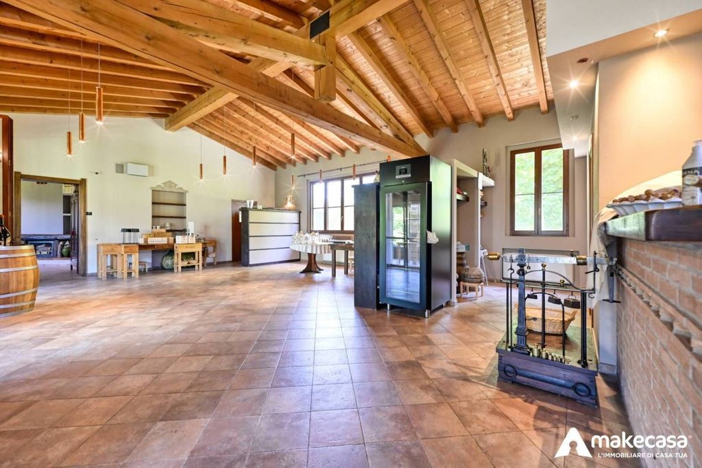 4 room luxury Villa for sale in via XX Settembre, 15, Tavazzano, Lombardy - Altro