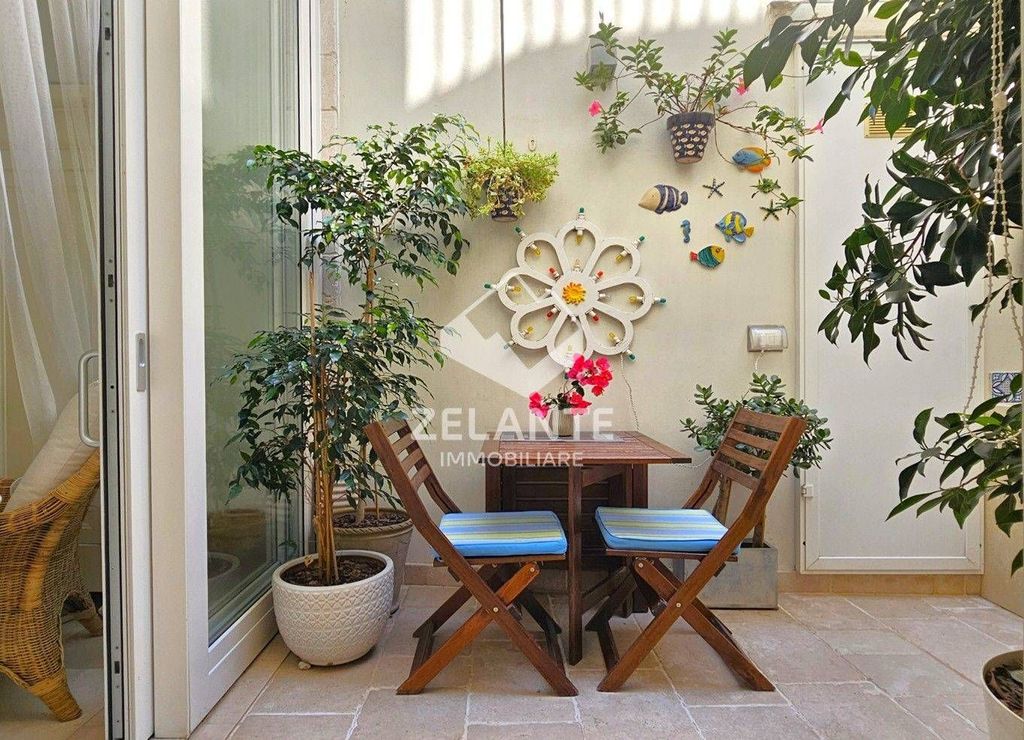 2 bedroom luxury House for sale in Via Giuseppe Melorio, Otranto, Provincia di Lecce, Apulia - More