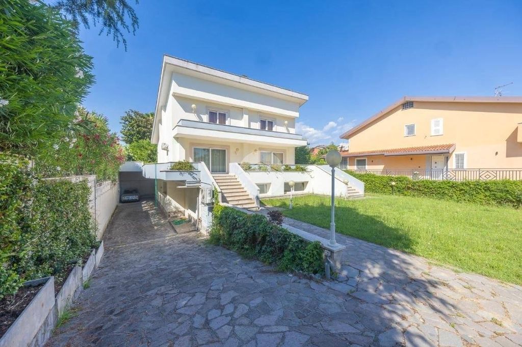 5 bedroom luxury Villa for sale in Via Antares, 3, Guidonia Montecelio, Rome, Latium - Altro