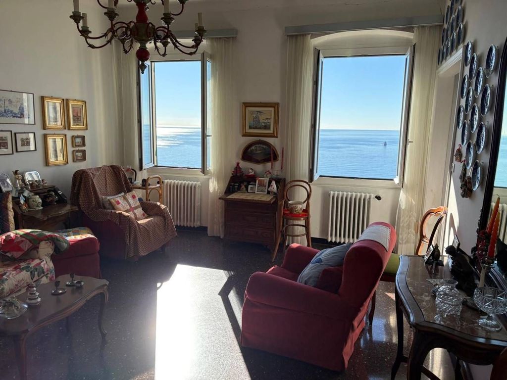 3 bedroom luxury Flat for sale in Via Sant'Ilario, Genoa, Provincia di Genova, Liguria - Meira