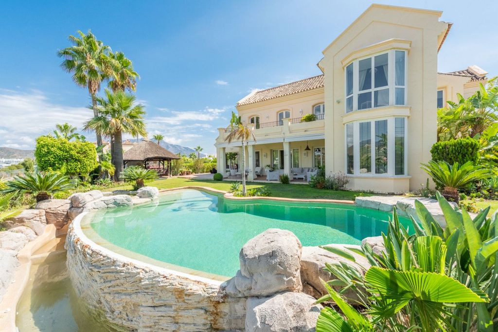 Вилла 481 м2 в продажа Марбелья, Андалусия