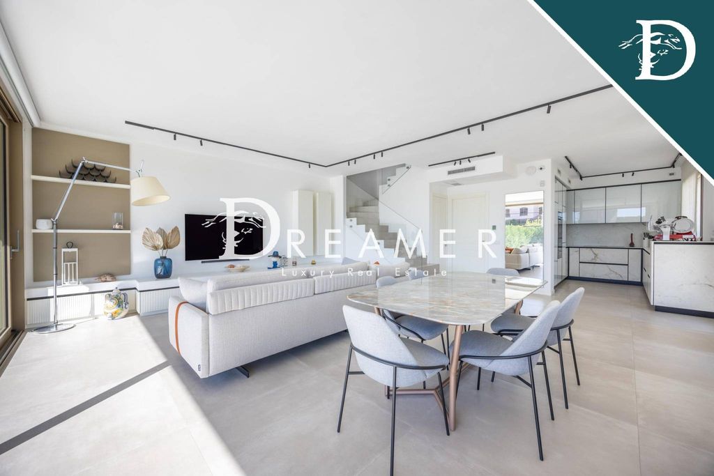 Casa – Forte dei Marmi, Vittoria Apuana - Altro