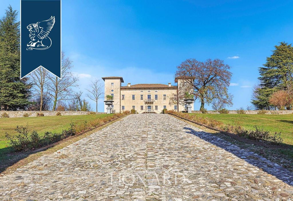 Château · Castle in Majano