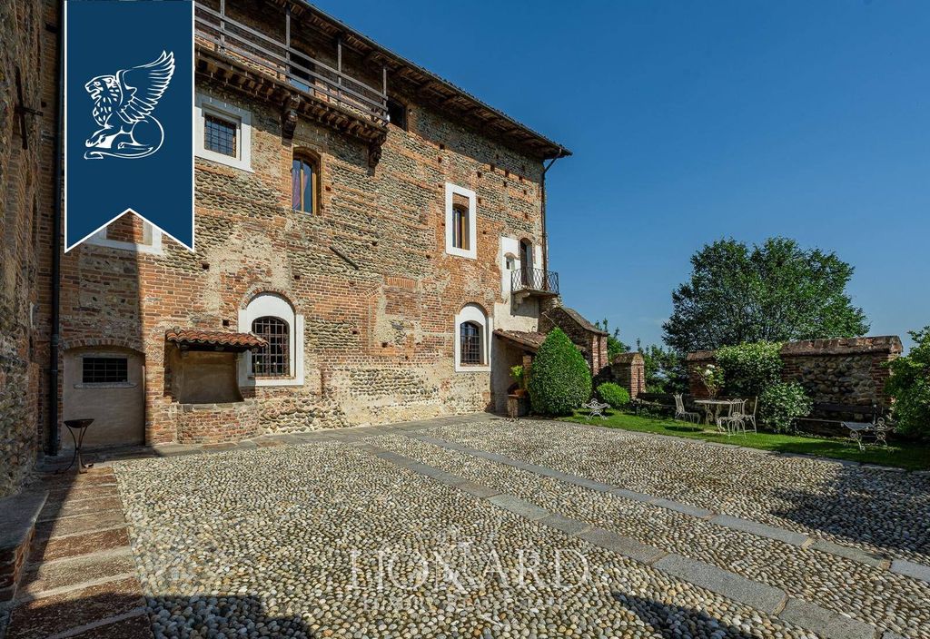 Château · Castle in Castelletto Cervo