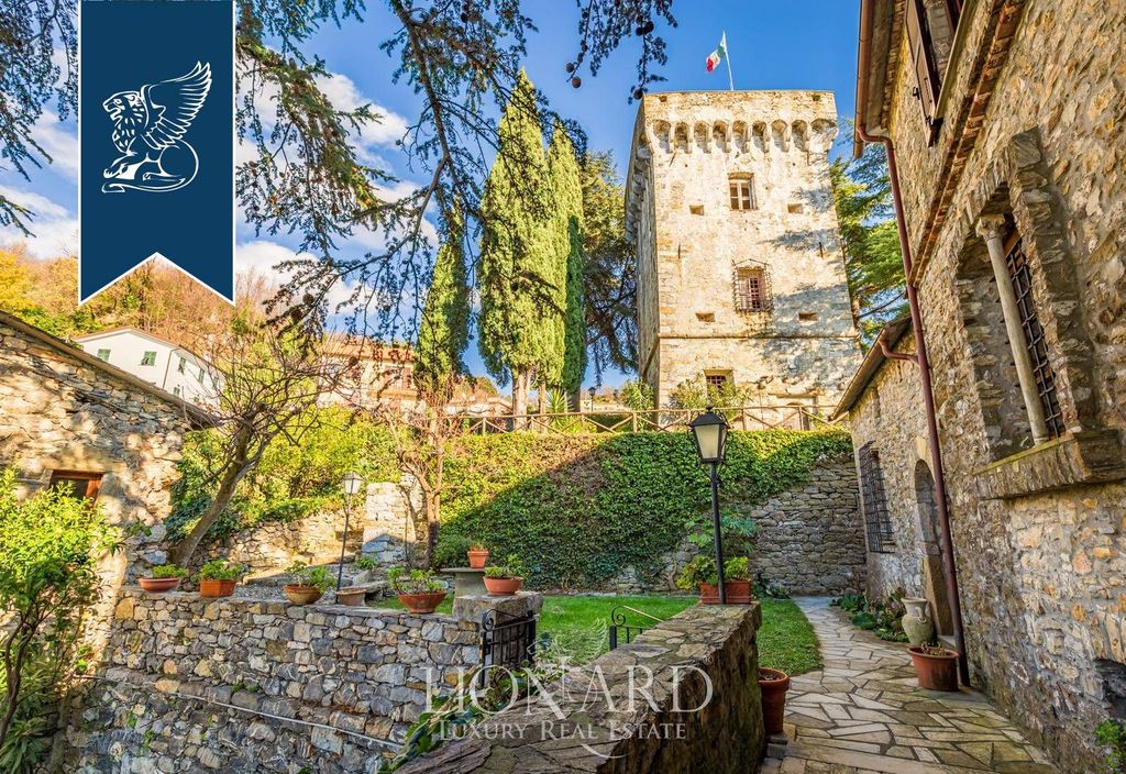 Château · Castle in Leivi
