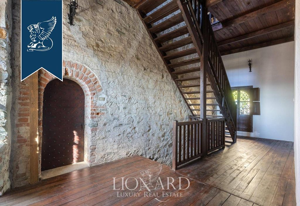 Château · Castle in Montalto Dora