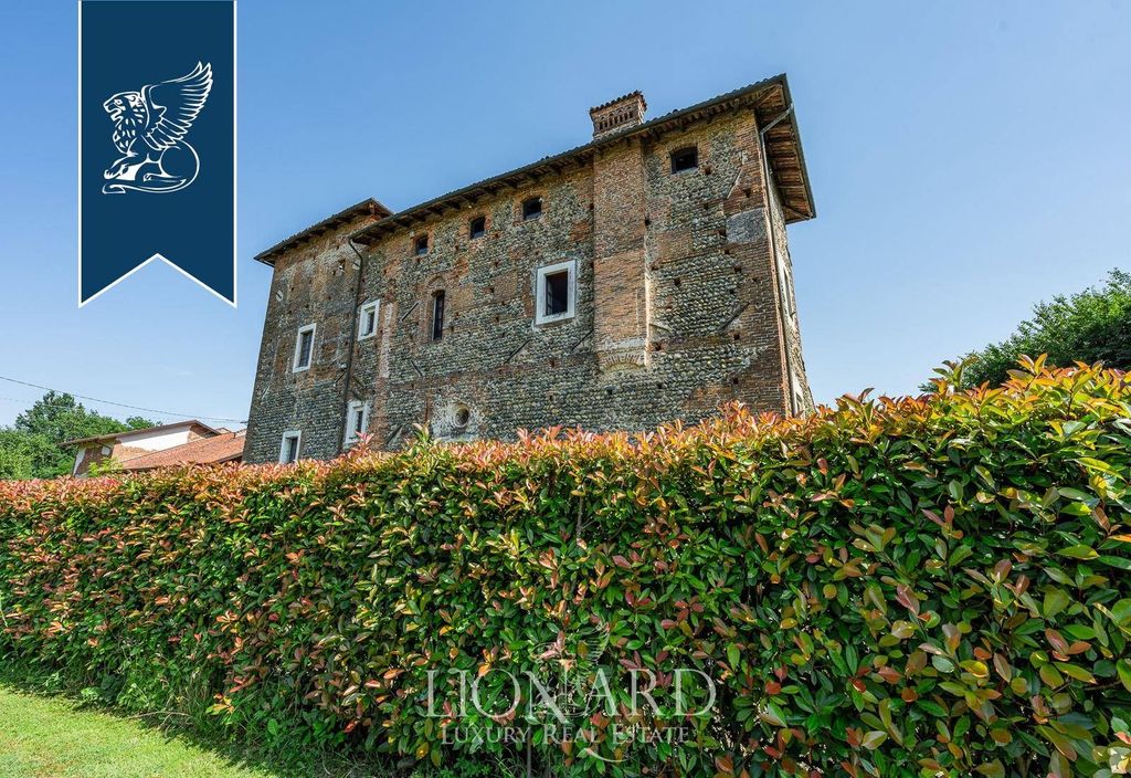Château · Castle in Castelletto Cervo