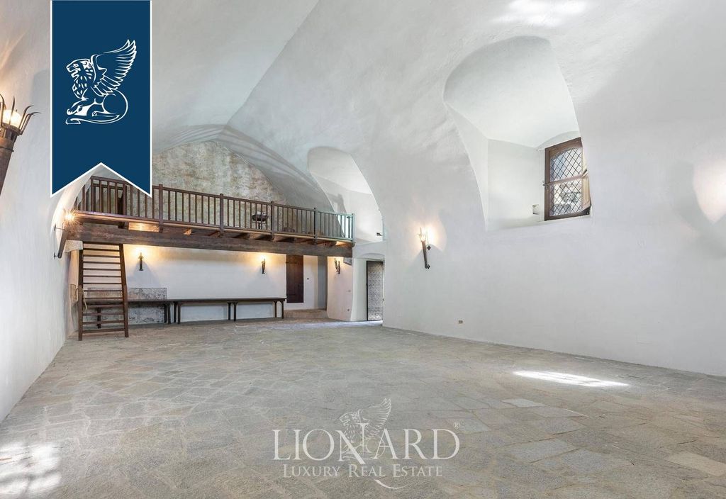 Château · Castle in Montalto Dora