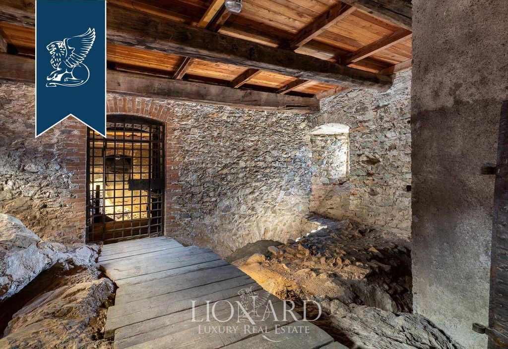 Château · Castle in Montalto Dora