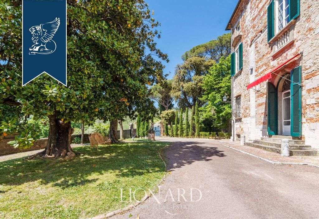 Château · Castle in Vecchiano-Nodica
