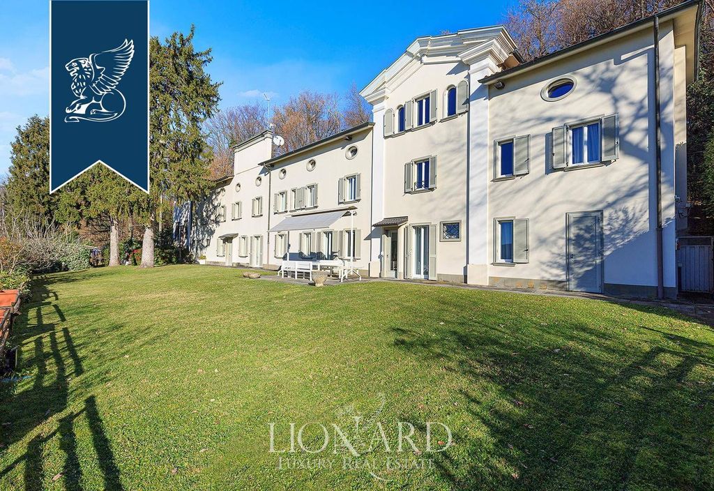 11 bedroom luxury Villa for sale in Nembro, Italy - View 5