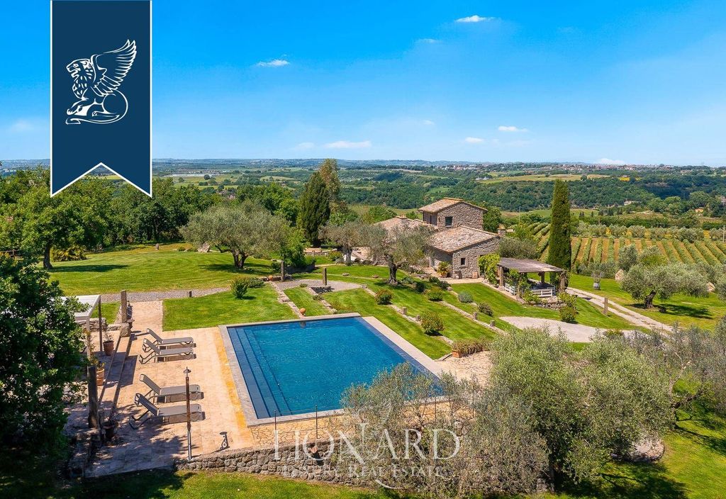 Luxury Villa for sale in Vitorchiano, Latium - View 5