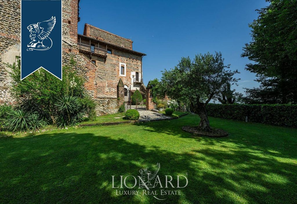 Château · Castle in Castelletto Cervo