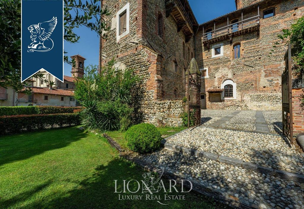 Château · Castle in Castelletto Cervo