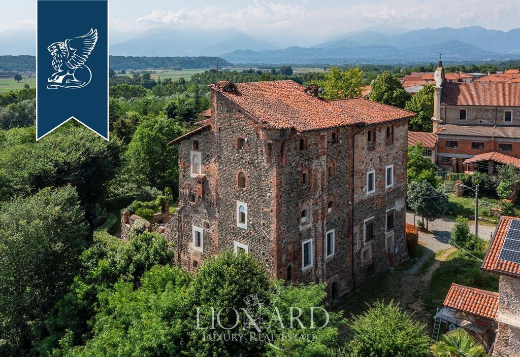 Château · Castle in Castelletto Cervo