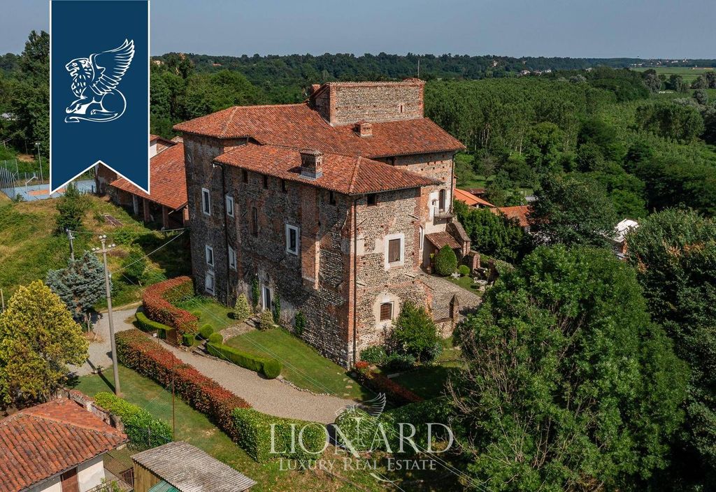 Château · Castle in Castelletto Cervo