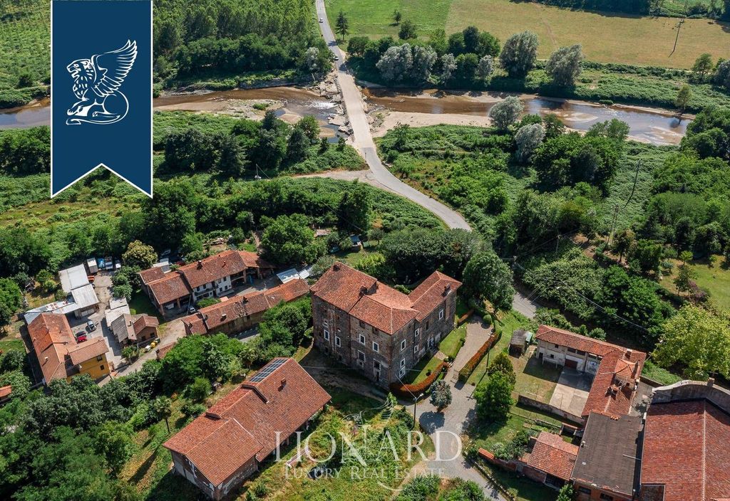 Château · Castle in Castelletto Cervo