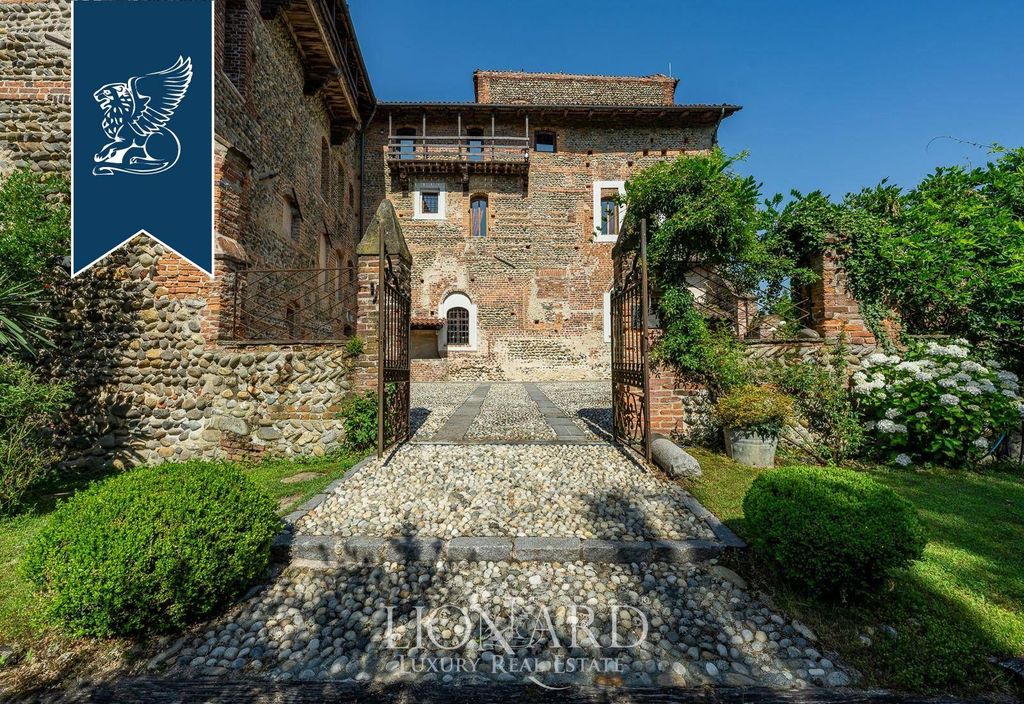 Château · Castle in Castelletto Cervo
