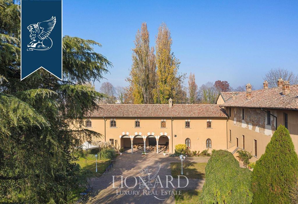 Château · Castle in Vellezzo Bellini