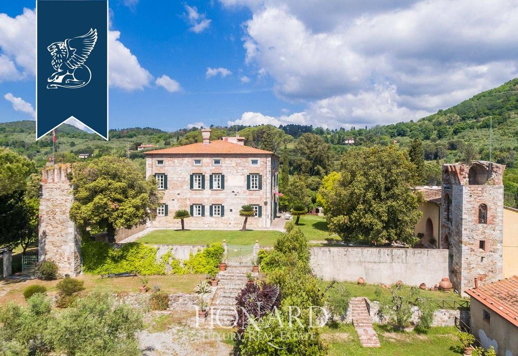 Château · Castle in Vecchiano-Nodica