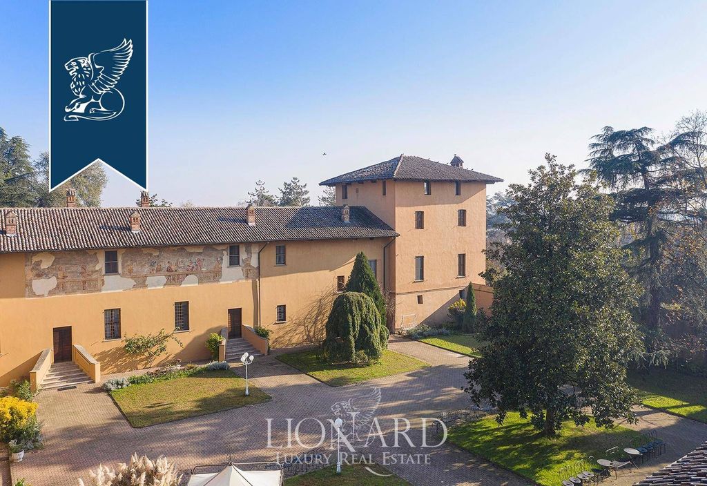 Château · Castle in Vellezzo Bellini