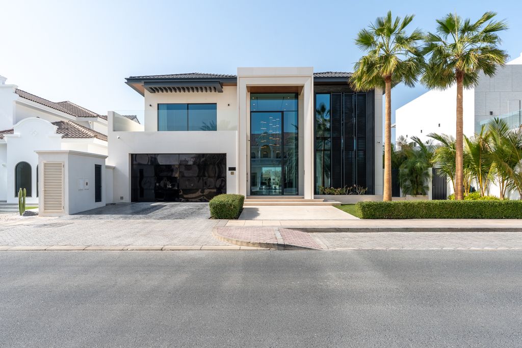 4 bedroom luxury Villa for sale in Dubai - 132293516 - LuxuryEstate.com