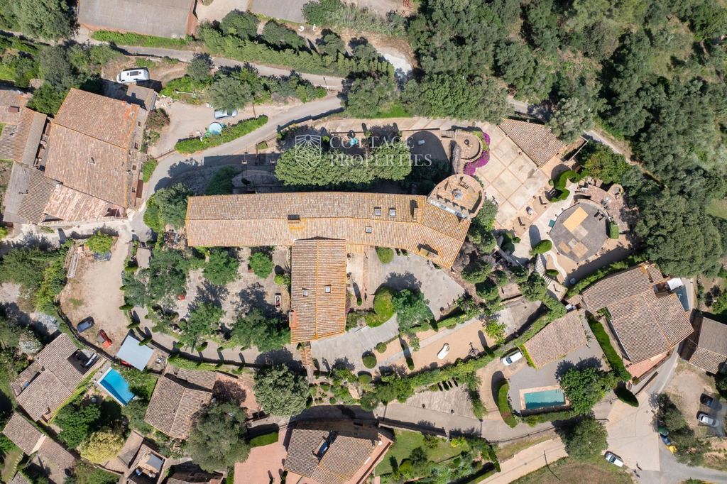 Château · Castle in Foixà