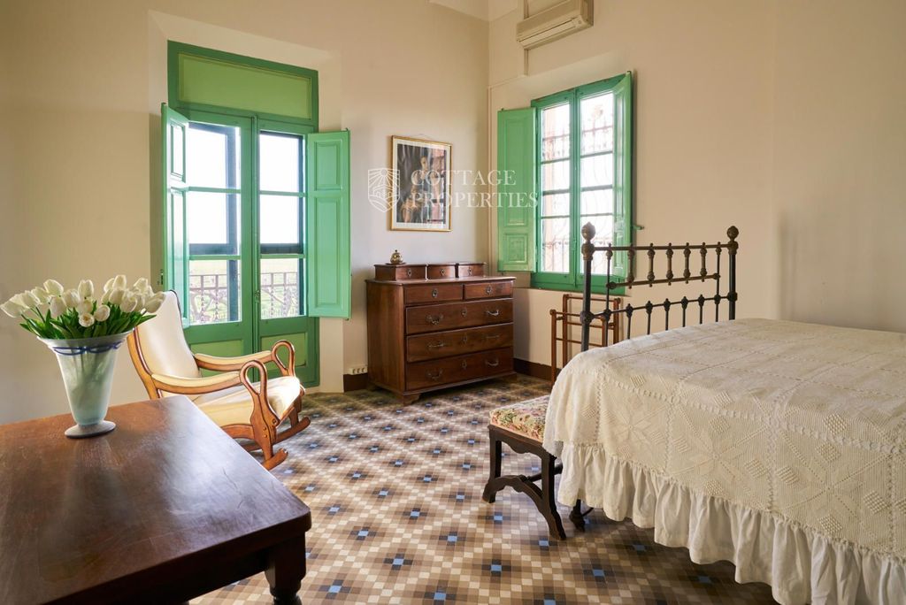 Château · Castle in Castelló d'Empúries