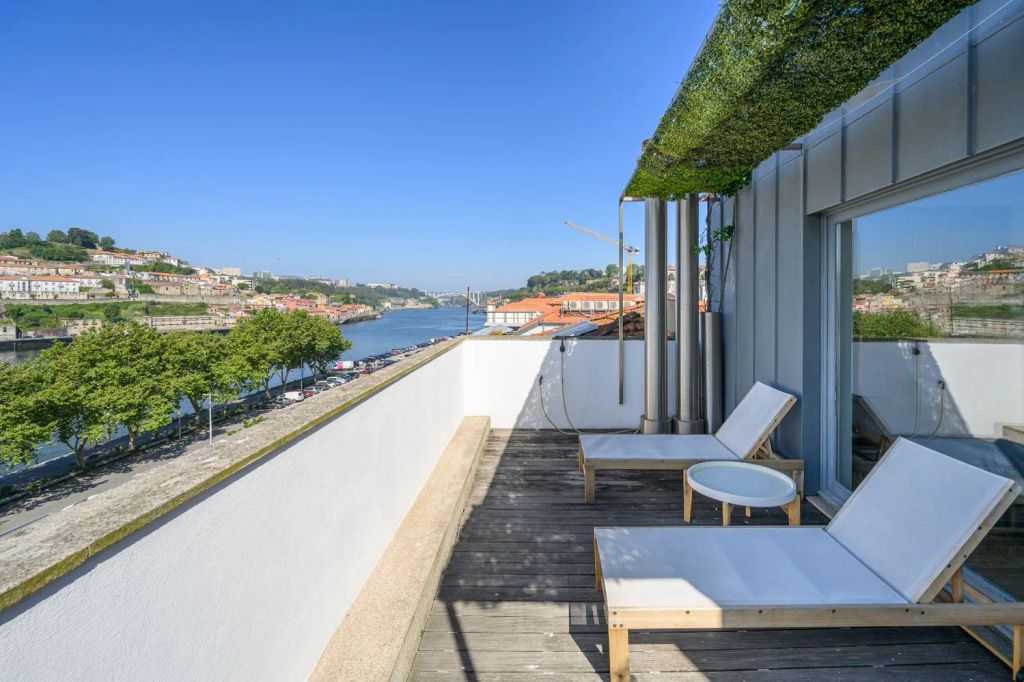 Экслюзивный Коттедж в жилом комплексе 609 м2 в продажа Порту, Distrito do Porto