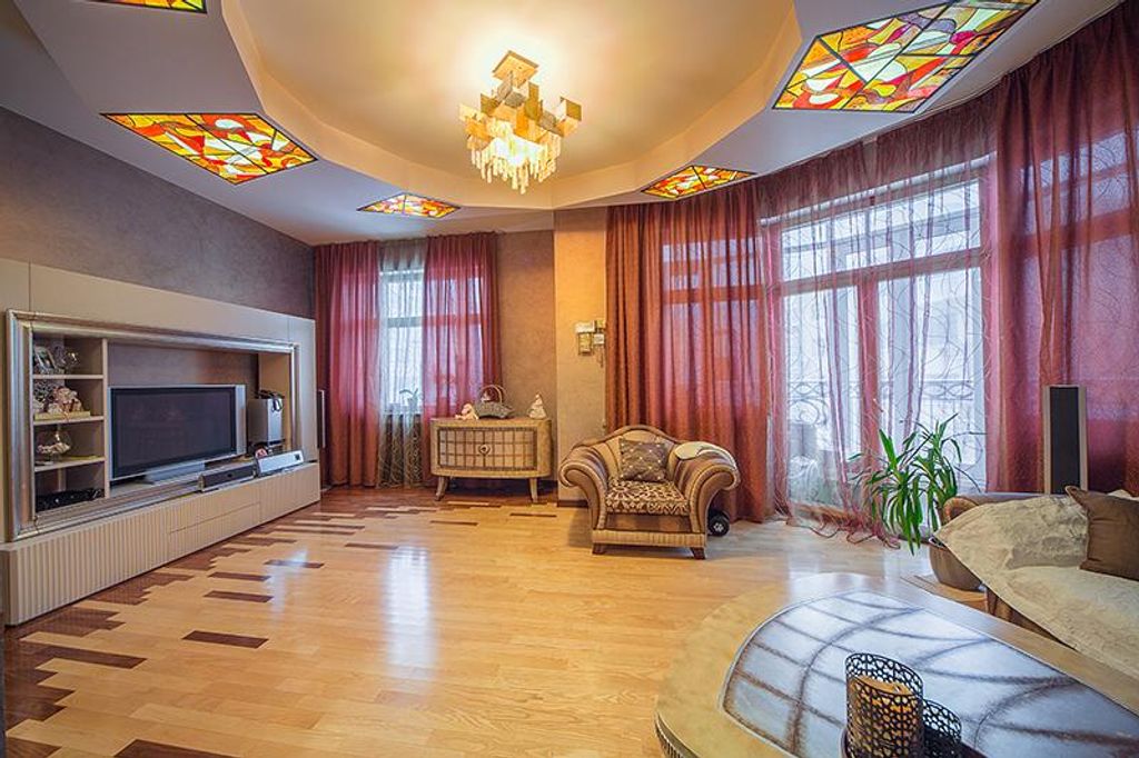3 room luxury Apartment for sale in 1й Зачатьевский переулок, 6с1